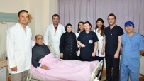 KALP AMELİYATI - Ahi Evren Göğüs Kalp Damar Cerrahisi Eğitim Araştırma Hastanesi'nden Türkiye De Bir İlke
