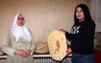 TANDıR EKMEĞI - Bitlis'te Tandır Ekmeğine Rağbet