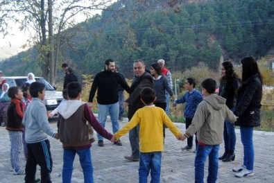 Erdemli Belediyesi'nden Sanata Destek