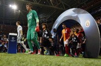 Galatasaray, Seri Başı Olmak İçin Sahaya Çıkıyor