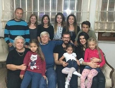 İdil Fırat sevgilisi Engin Öztürk' ün ailesiyle