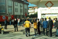 Soba Kovasından Çıkan Kıvılcım Yangın Çıkardı