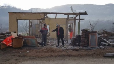 Yığılca'da Görüntü Kirliliği Yapan Evler Kaldırılıyor