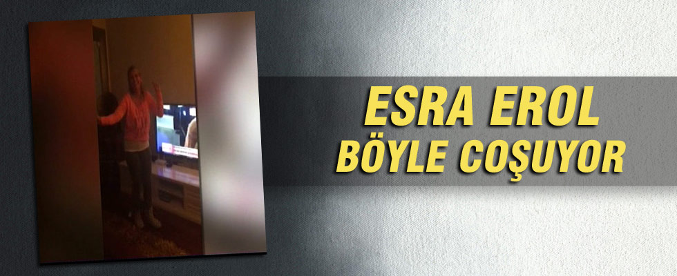 Esra Erol'un programı izlediği o anlar!