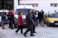 KIZ MESELESİ - Liseli Genç Bıçaklanarak Öldürüldü