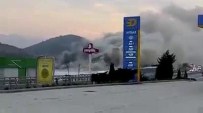 ALIFUATPAŞA - Sakarya'da Plastik Fabrikasında Yangın