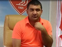 ÜMİT ÖZAT - Ümit Özat sosyal medyadan bombaladı