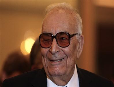 2015 Çukurova Ödülü Yaşar Kemal’in