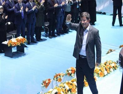 Başbakan Davutoğlu’ndan Afyonkarahisarlılara 'İstiklal Treni Müjdesi