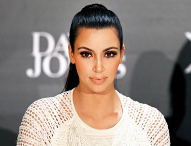 Kim Kardashian'ın üvey babası kadın oluyor!