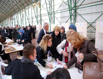 Mudanya'da Ali Yıldız Güven Tazeledi
