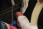 'nidal Bebek'Çadırda Gözlerini Hayata Açtı