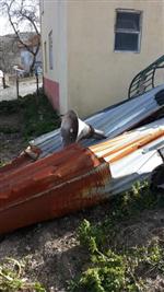 ŞİDDETLİ LODOS - Şiddetli Lodos Alaplı'da Minareyi Yıktı