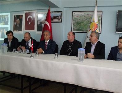 Ak Parti Mahalle Temsilcileri İle Buluştu
