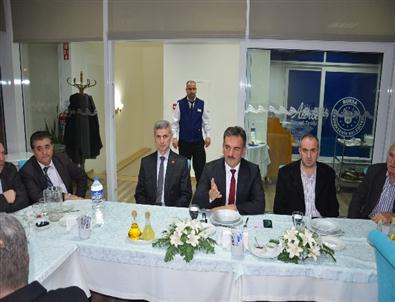 Gemlik’in Sağlam Zemine Taşınması İçin Toplanan İmzalar Ankara’ya Götürüldü