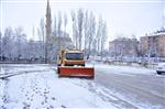 KAR LASTİĞİ - Belediyenin Karla Mücadelesi Sürüyor