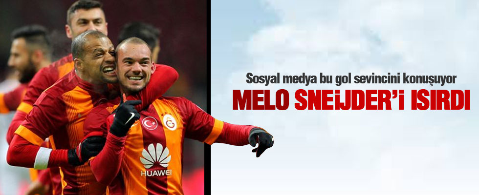 Melo Sneijder'i ısırdı