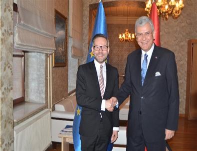 Bakan Volkan Bozkır Açıklaması