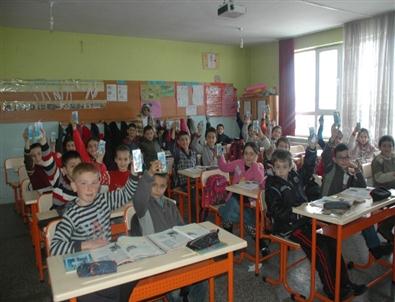 Küre’de Süt Dağıtımına Başlandı