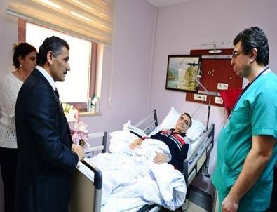 Tunceli Valisi Kaza Geçiren Meclis Başkanını Ziyaret Etti
