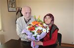 ENGELLİ BAKIM MERKEZİ - 55 Yıllık Evli Çift İlk Defa Sevgililer Günü’nü Kutladı
