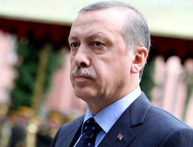 Cumhurbaşkanı Erdoğan'dan Özgecan'ın ailesine taziye