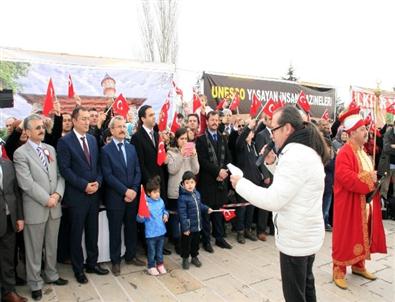 Bin Kişi İle Çanakkale Türküsü Seslendirildi