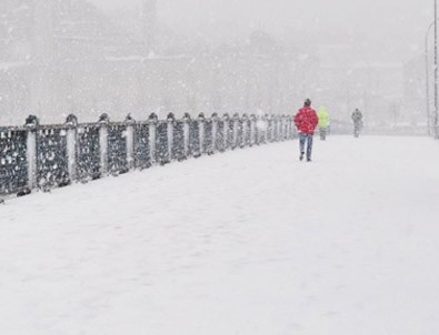 İstanbul'da yoğun kar yağışı uyarısı