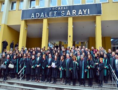 Kocaeli Barosundan Özgecan Tepkisi Açıklaması