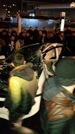 METROBÜS DURAĞI - (özel Haber) Genç Sürücünün Sürat Denemesi Kazayla Son Buldu