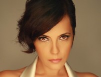 YEŞİM SALKIM - Yeşim Salkım hastaneye kaldırıldı