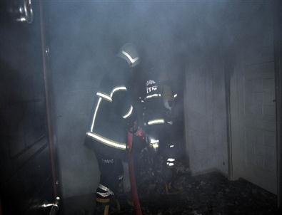 Şanlıurfa'da Yanan Evde Maddi Hasar Oluştu