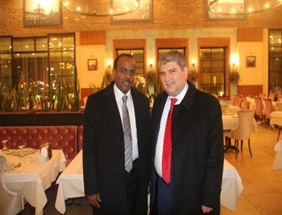 Eski Büyükelçiye Afrika’dan Seçim Desteği