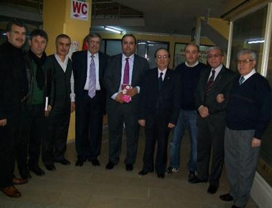 Tbmm Eski Başkan Müşaviri Cengiz Sağlam’dan Emirdağlılar Derneği'ne Ziyaret