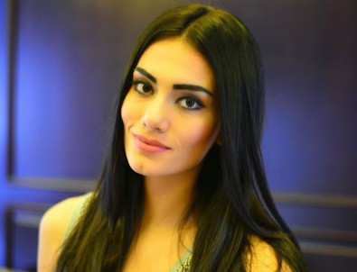 Nur Bozar ekranlara dönüyor