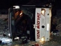 Yolcu otobüsü devrildi: 1 ölü, 38 yaralı Haberi