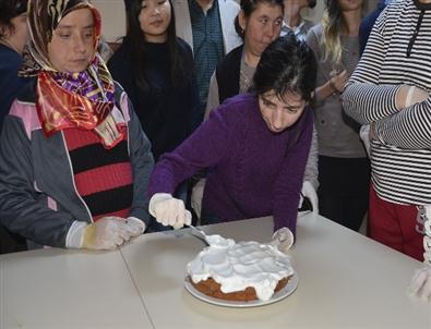 Özel Çocuklar Hünerlerini Sergilediler