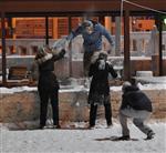 KARDAN ADAM - Sivas’ta Kar Yağışı Etkili Oldu