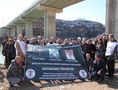 İhd, Faili Meçhul Şekilde Öldürülen Üç Kişiyi Karafillerle Andı