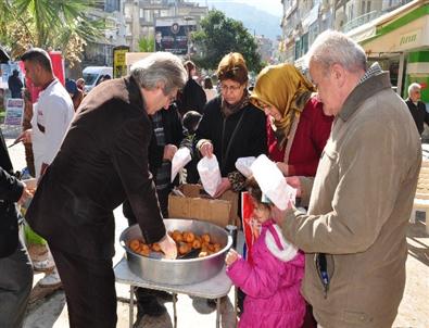 Necmettin Erbakan Manisa'da Anıldı