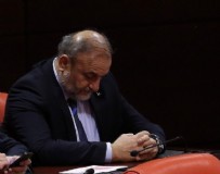 TBMM - Oktay Vural'ın Genel Kurul'da gözleri doldu.