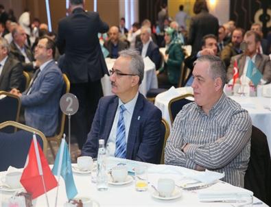 Türk Dilini Korumak İçin Buluştular