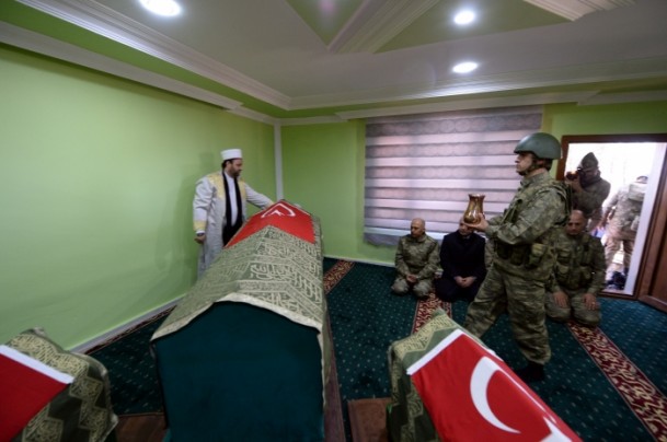 Ecdat yadigarı emanetler geçici olarak yurda taşındı