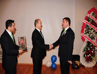 Cengiz, Vergi Rekortmeni Oldu