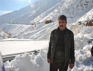 Vedaş İşçilerinin Kar ve Soğukla  Zorlu Mücadelesi