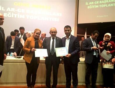 Ak Parti Nevşehir Teşkilatı Ar-ge Eğitimi Toplantısına Katıldı