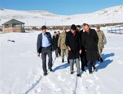 Ardahan Valisi Deniz Çıldır Gölünde İncelemelerde Bulundu