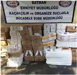 'dur'İhtarına Uymayan Minibüste 52 Bin 500 Paket Kaçak Sigara Ele Geçirildi