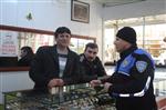 ALTIN KAPLAMA - Korkuteli Polisi Kuyumcuları Uyardı