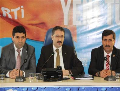 Köy Muhtarlarından Ak Parti’ye Ziyaret